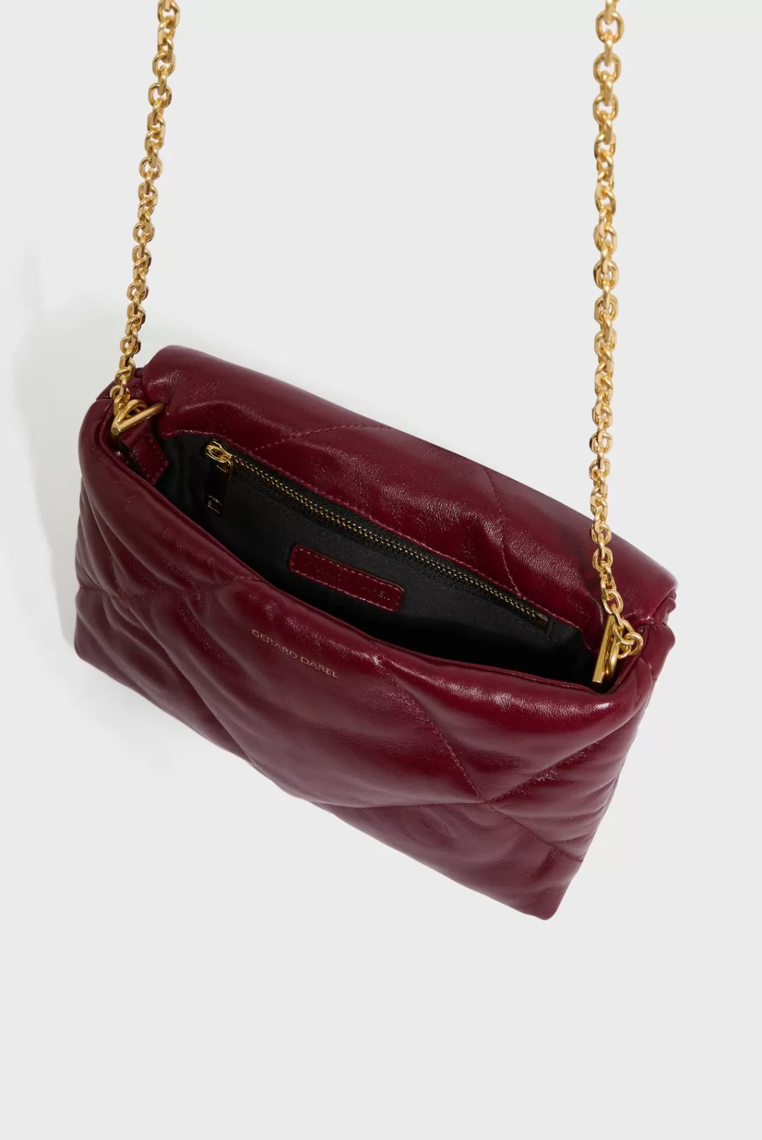 Gerard Darel Sac porté travers en cuir mat"])self.__next_f.push([1,"elassé - LE FANNY